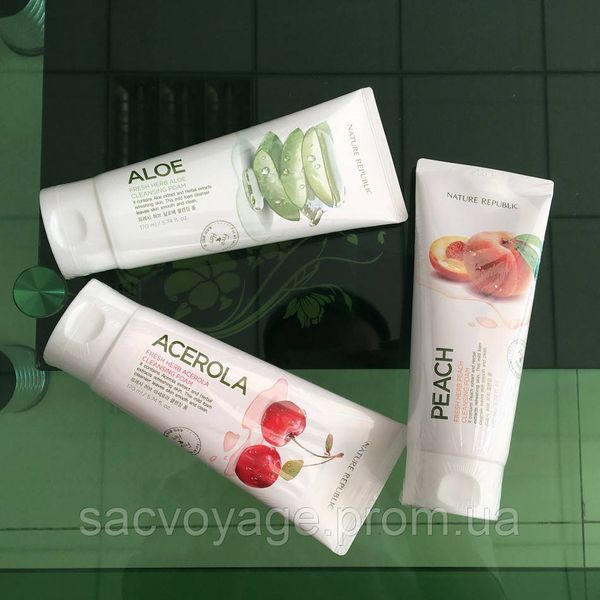 Пінка для вмивання з екстрактом вишні та лугових трав NATURE REPUBLIC Fresh Acerola Cleansing Foam Корея 170мл 0602014 фото