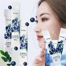 Ночная маска восстанавливающая с экстрактом черники BIOAQUA Blueberry Arbut Moisturizin 20 штук по 4 мл 0101014 фото