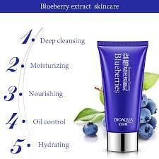 Антиоксидантна пінка для вмивання з екстрактом чорниці Bioaqua Blueberry Wonder Cleanser 100мл 060203 фото