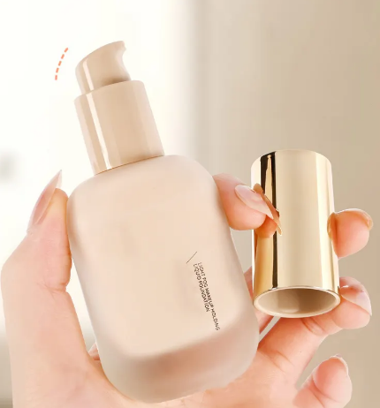 Легкий крем LIJIEYOU Lijieyou Thin and Translucent Long-lasting Foundation 01 світлий тон шкіри 30мл 0401203 фото