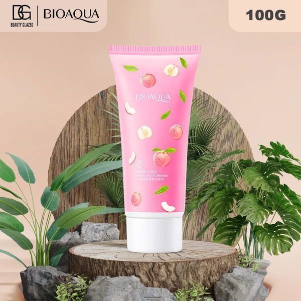 Універсальний крем для тіла з персиком Bioaqua Peach Extract Arbutin Vitamin E Moisturizer 100мл 030609 фото